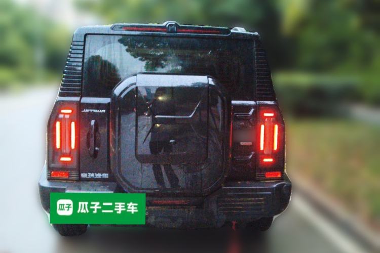 Jetour Traveler 2025 — 5