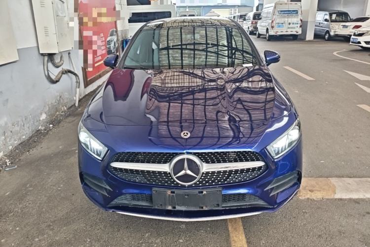 Mercedes-Benz A 200 L 2020 — фото 2