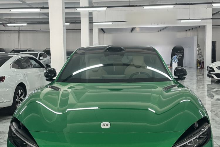 Xiaomi Auto YU7 2025 — фото 2