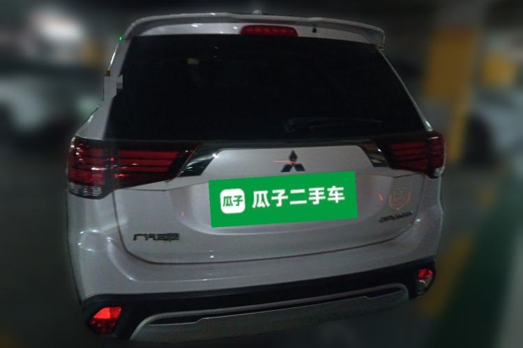 Mitsubishi outlander 2020 — фото 5