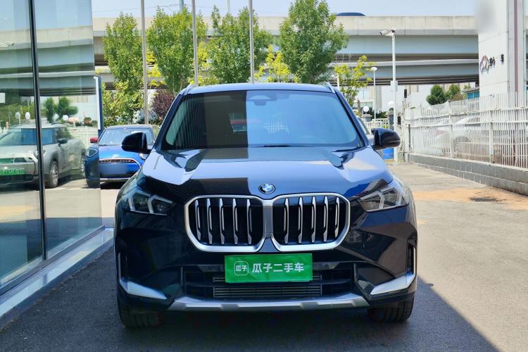 BMW X1 2023 — 2