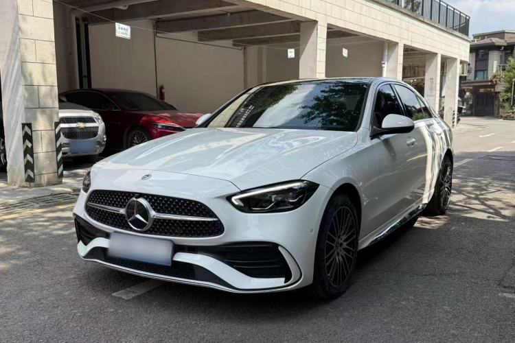 Mercedes-Benz C 260 L 2025 — фото 3