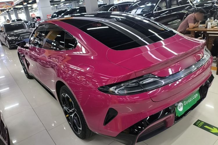 Xiaomi SU7 2024 — 4