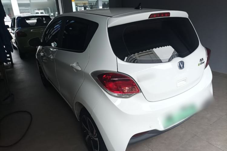 ChangAn benni e star 2023 — фото 4