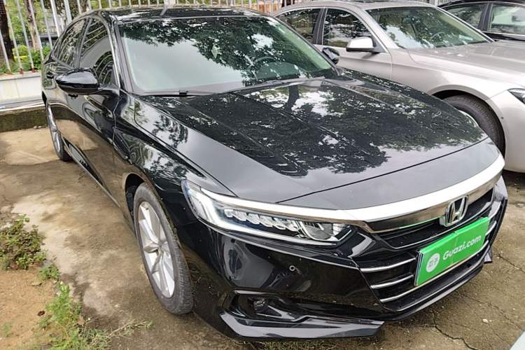 Honda Accord 2022 — фото 3
