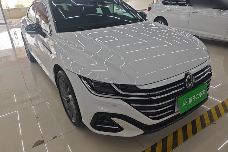 Volkswagen CC 2025 — 3
