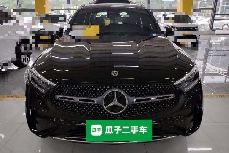 Mercedes-Benz GLC 260 L 2023 — фото 2