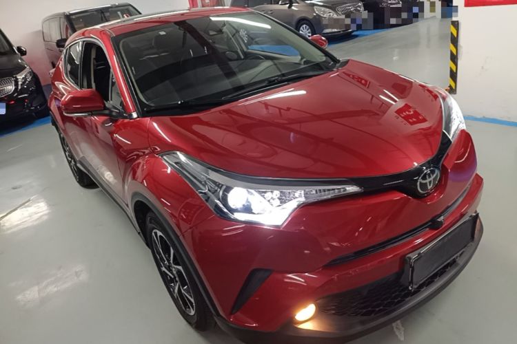 Toyota C-HR 2020 — 3