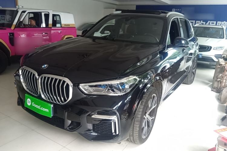 BMW X5 2022 — фото 1