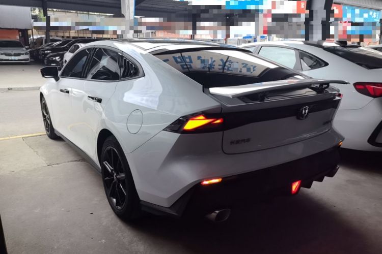 ChangAn UNI-V 2022 — 4