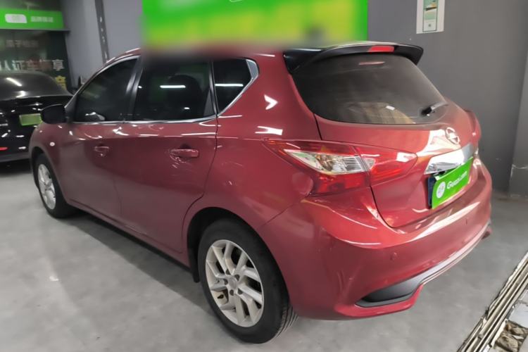 Nissan Tiida 2021 — 4