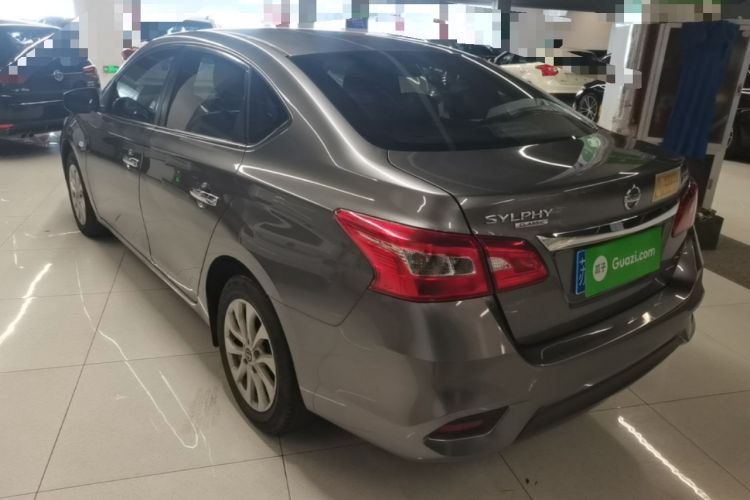Nissan Sentra 2021 — 4