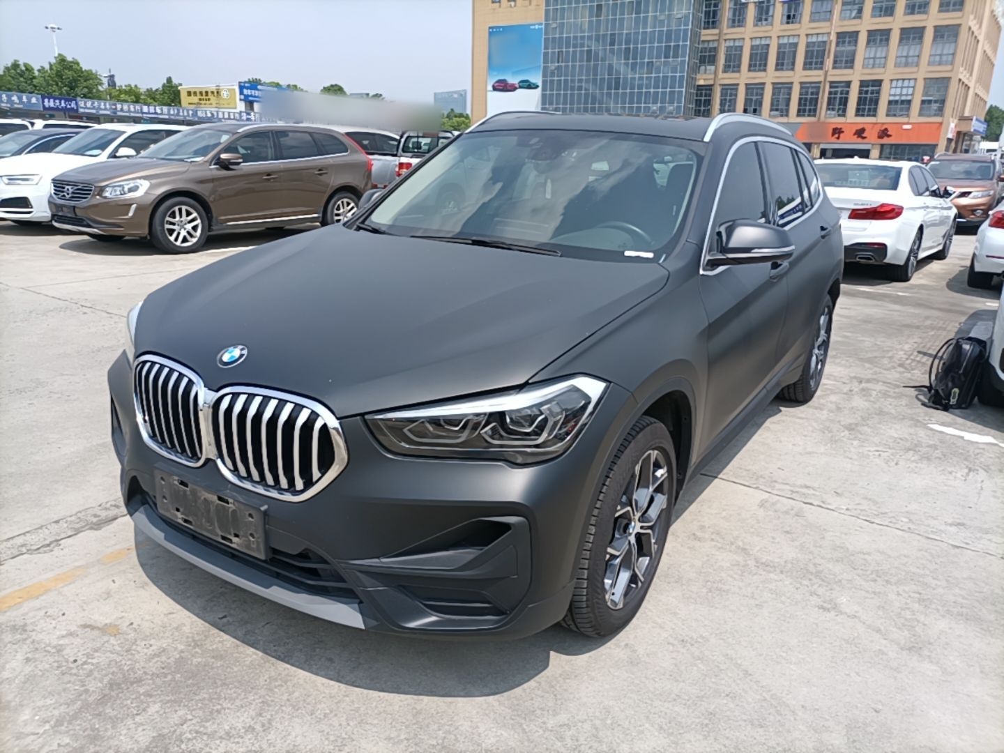 BMW X1 2021 — фото 1