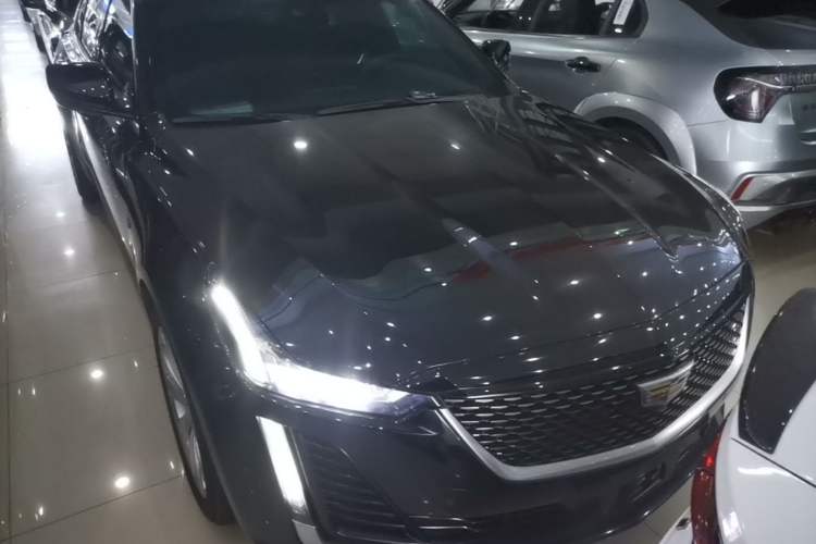 Cadillac CT5 2022 — 3