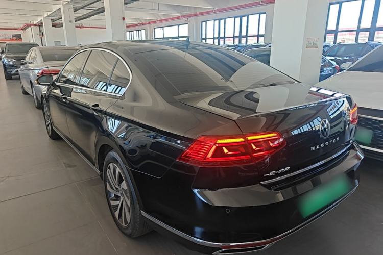 Volkswagen Magotan GTE 2022 — 4
