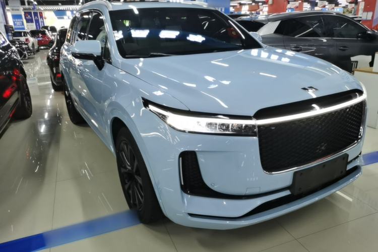 Li Auto ONE 2020 — 3