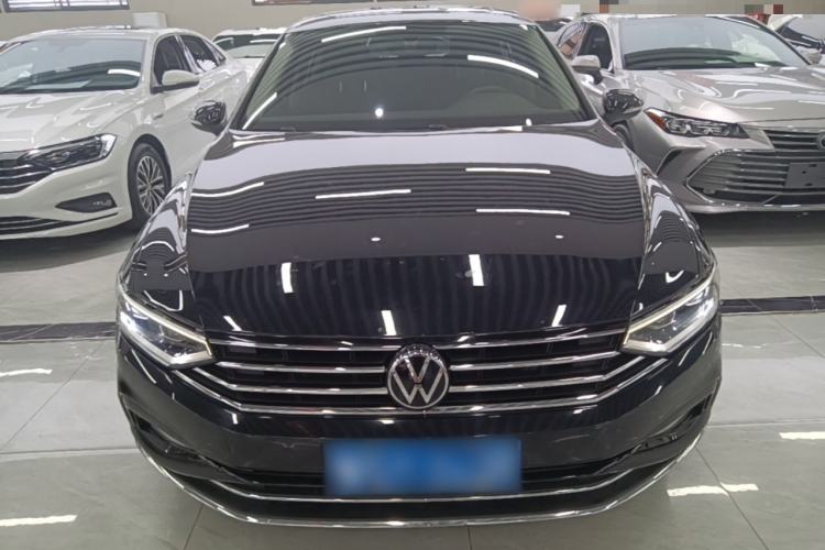 Volkswagen Magotan 2020 — 2