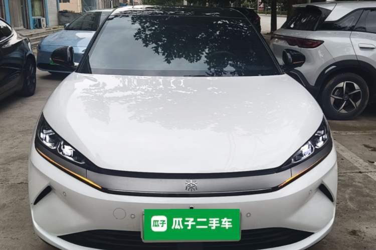 BYD Qin L 2025 — 2