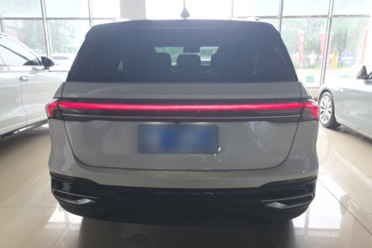 Lincoln Nautilus 2023 — 5