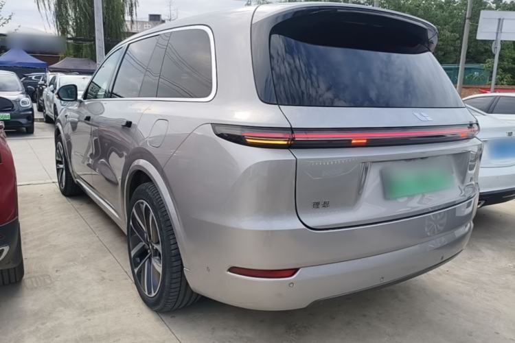 Li Auto L9 2022 — 4