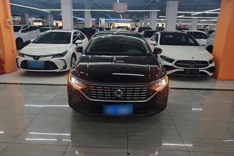 Volkswagen Passat 2023 — 2