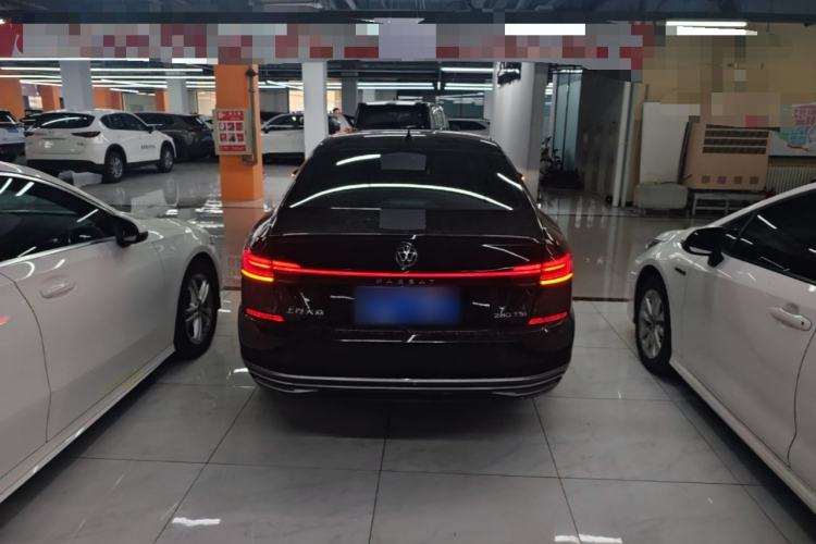 Volkswagen Passat 2023 — 5