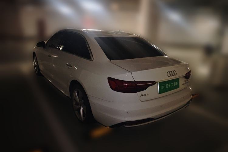 Audi A4 2020 — 4