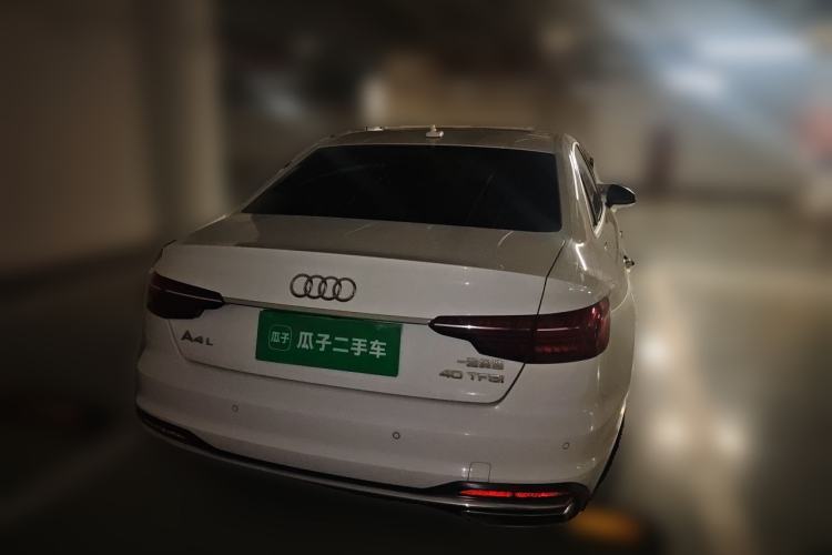 Audi A4 2020 — 5