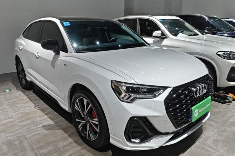 Audi Q3 Sportback 2022 — фото 3