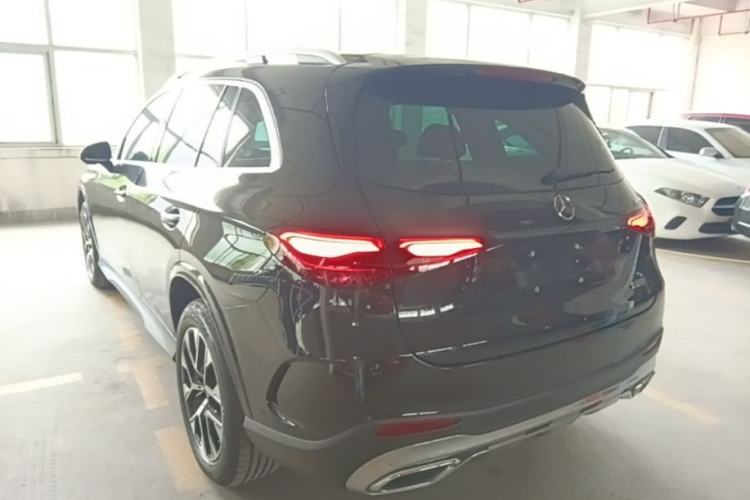 Mercedes-Benz GLC 260 L 2023 — 4