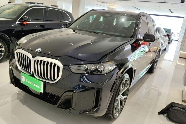 BMW X5 2023 — фото 1