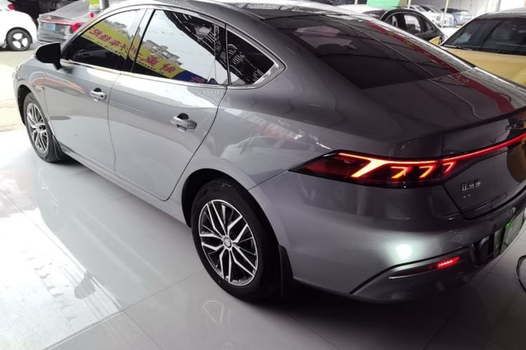 BYD Qin PLUS 2023 — фото 4