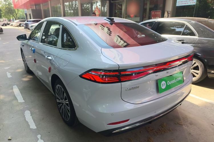 Geely Galaxy A7 2025 — 4