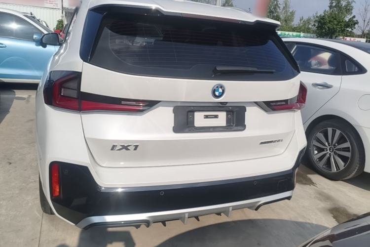 BMW iX1 2023 — 5