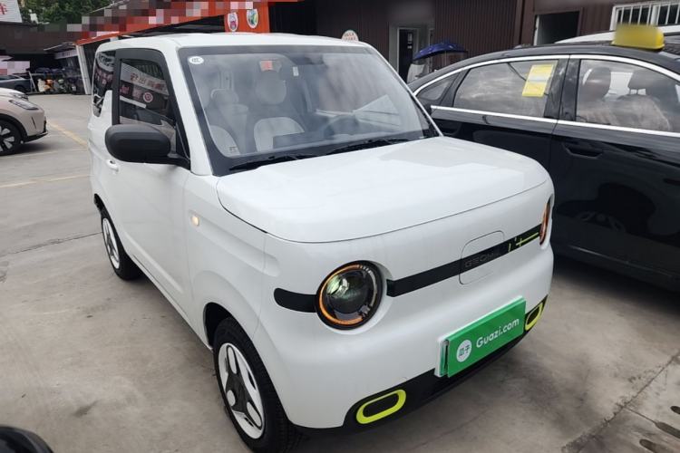 Geely Galaxy Panda 2025 — 3