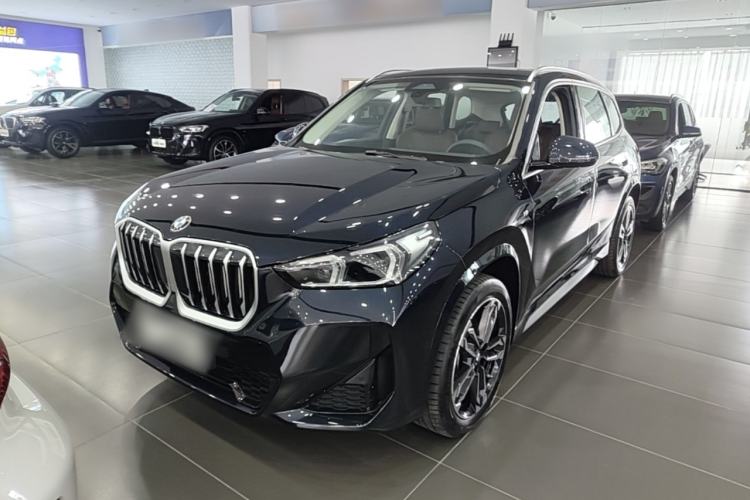 BMW X1 2024 — фото 1