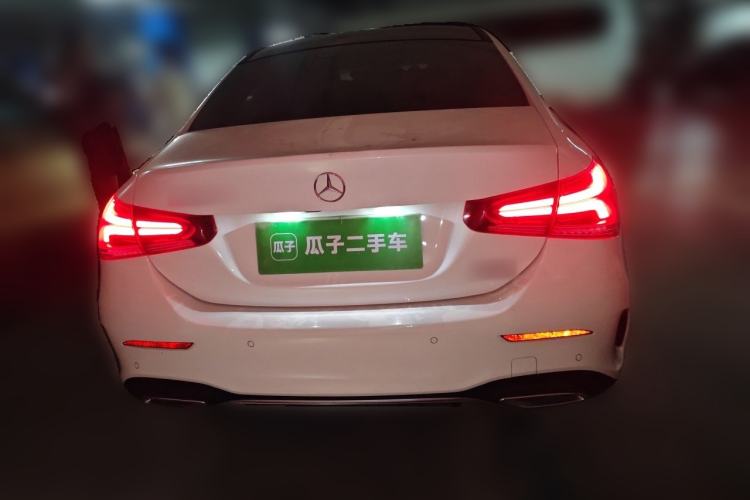 Mercedes-Benz A 200 L 2022 — фото 3