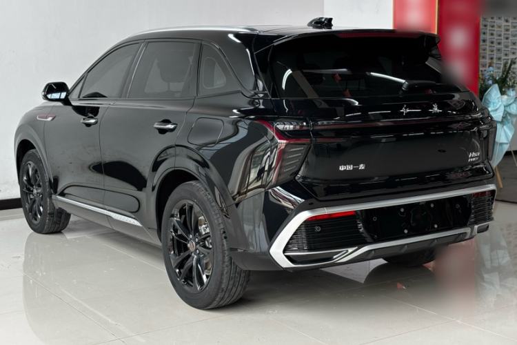 Hongqi HS3 PHEV 2025 — 5