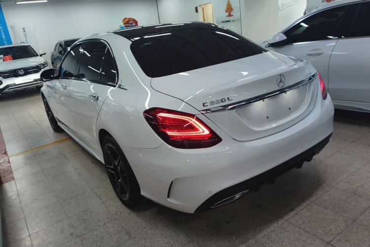 Mercedes-Benz C 260 L 2021 — 4