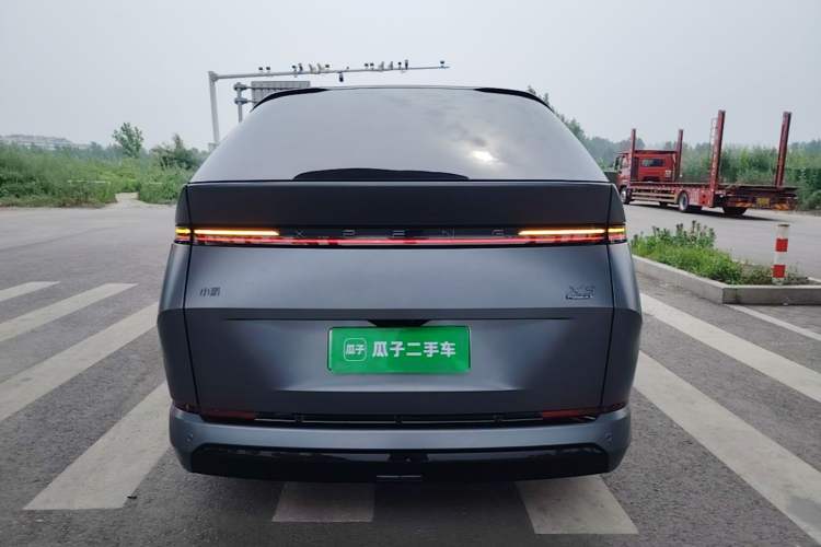 XPeng X9 2026 — 5