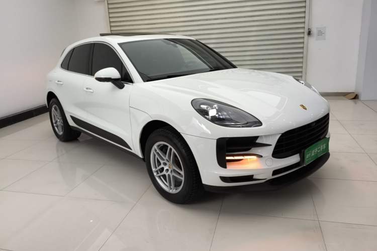 Porsche Macan 2021 — фото 3