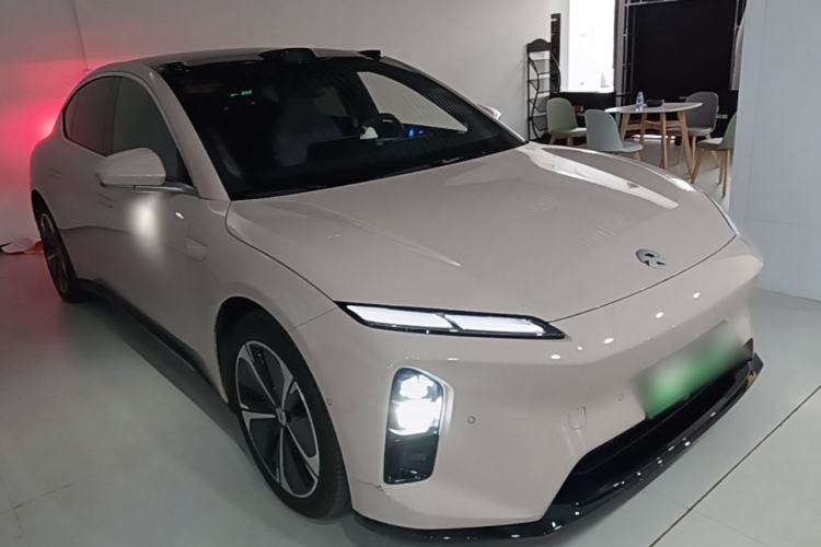 NIO ET5 2025 — 3