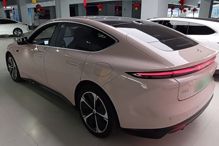 NIO ET5 2025 — 4