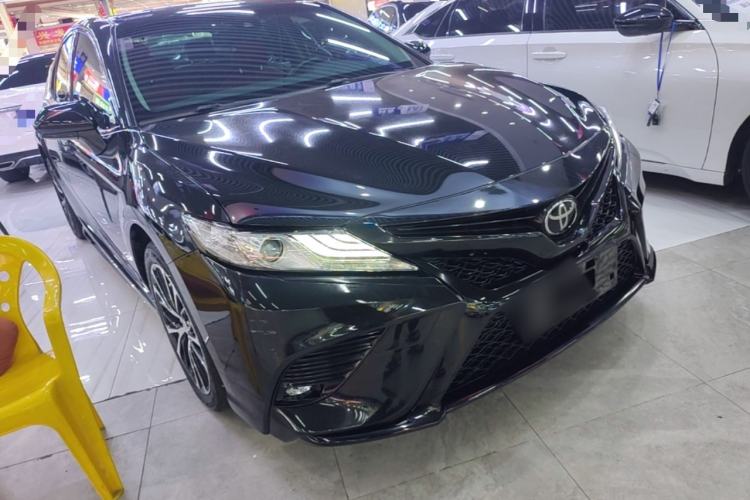 Toyota Camry 2019 — 3