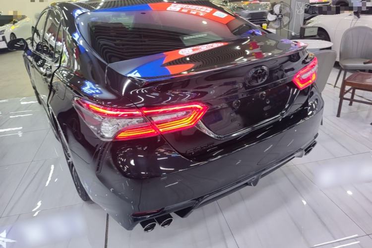 Toyota Camry 2019 — 4