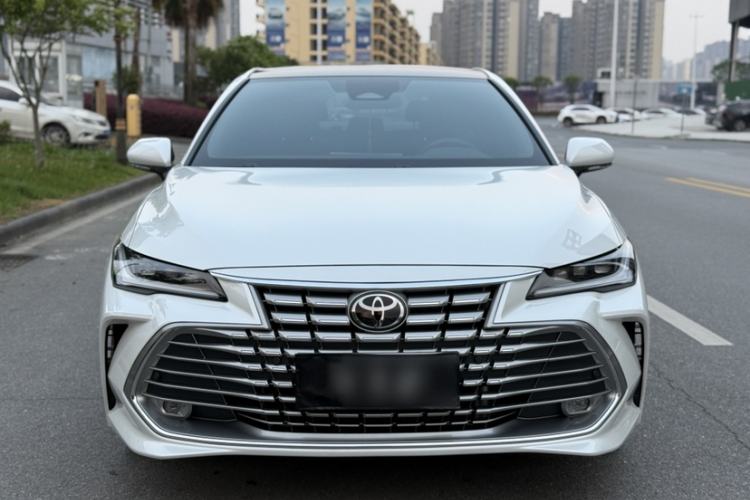 Toyota Avalon 2024 — 2