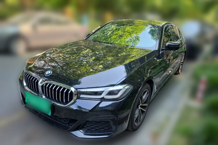 BMW 525Li 2022 — фото 1