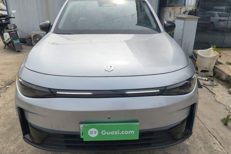 Leapmotor C16 2024 — 2