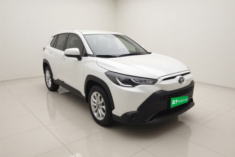 Toyota Frontlander 2023 — 3