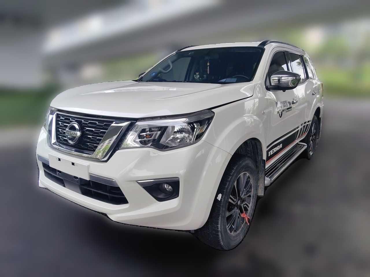 Nissan Terra 2020 — фото 1